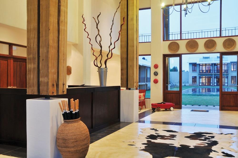 Casterbridge Hollow Boutique Hotel 4*