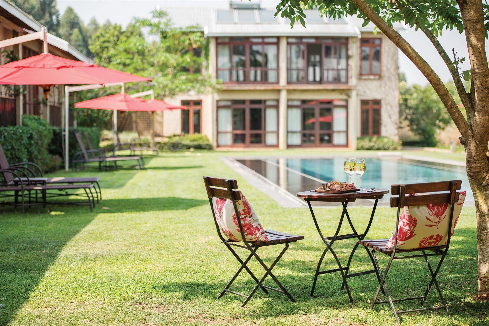 Casterbridge Hollow Boutique
